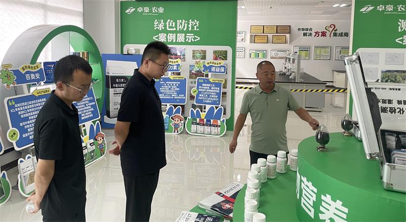 800赴遵义卓豪农业访企拓岗.jpg